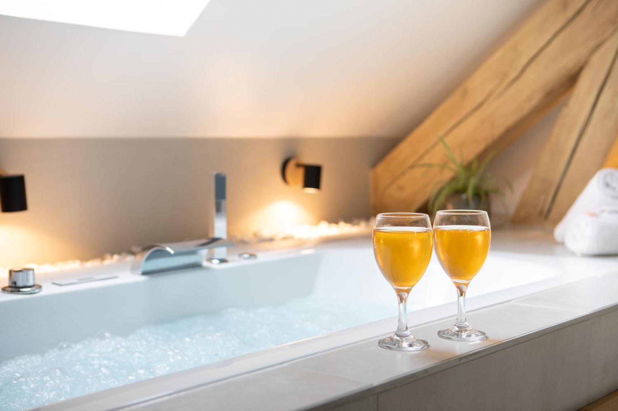 Superbe Appartement Avec • Sauna • Spa • Massage Belfort Exterior foto